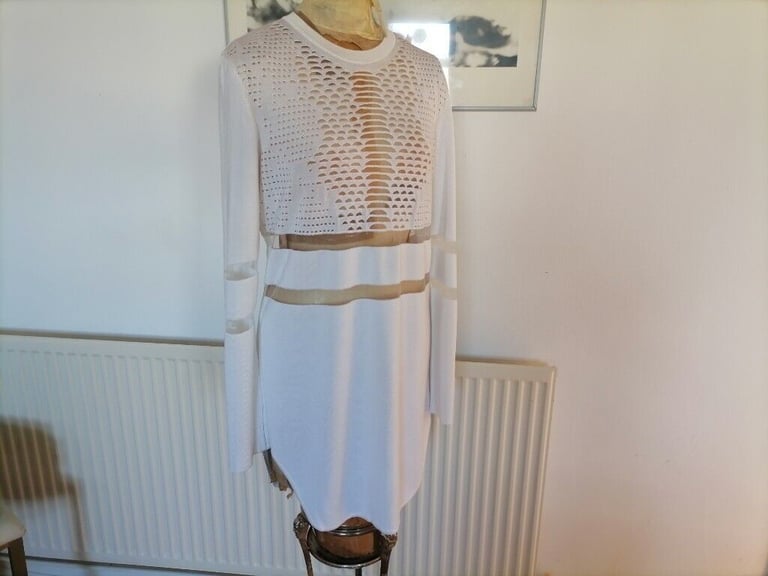ALEXANDER WANG Limited Edition H&M Perforated / Mesh Mini Dress. Long Sleeve. White. Size : S 