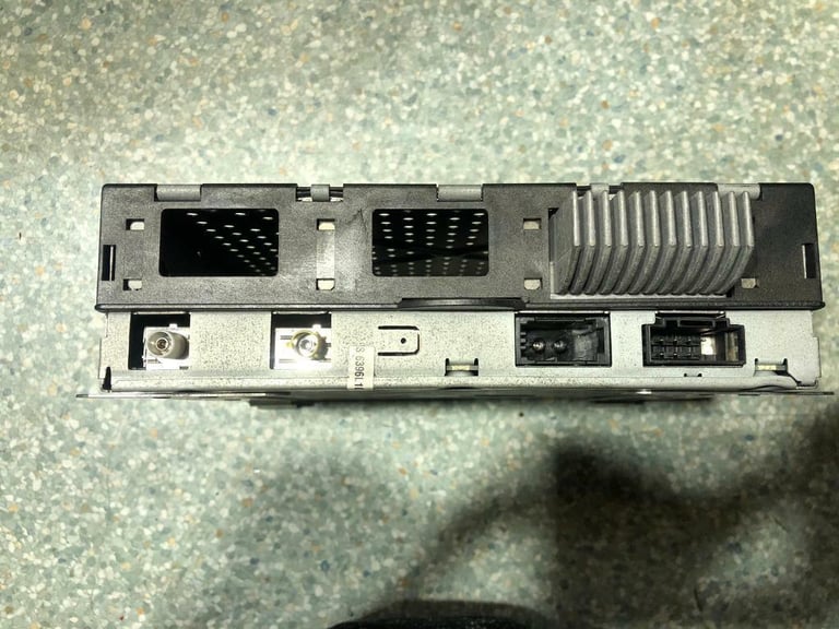 AUDI A8 D3, Q7, RADIO RECEIVER TUNER CONTROL, head unit, 4E0035542S