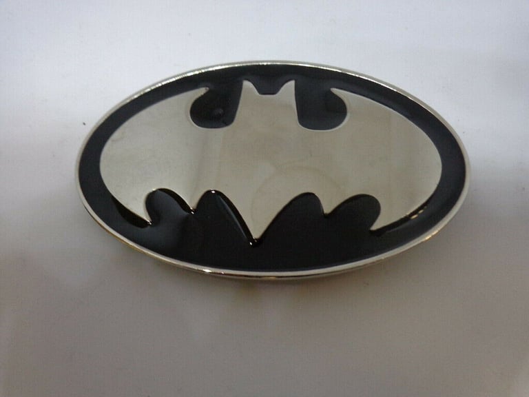 Belt Buckles Batman, Thunder Cats & Bar Code x 3 All In Good Condition 
