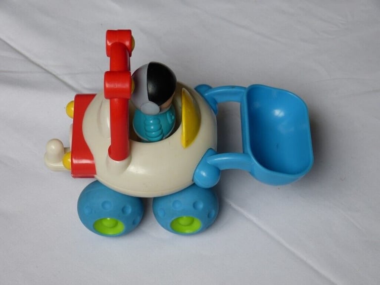 ELC HAPPYLAND SPACE MOON BUGGY DIGGER & ASTRONAUT SPACE MAN