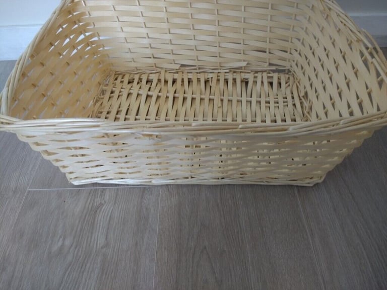 image for Medium Wicker Basket