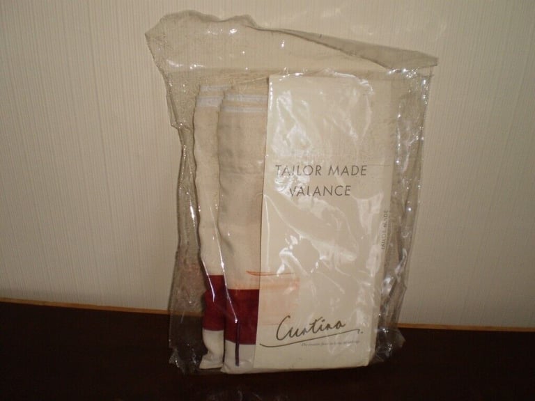 Curtina ” Valance” Tailor Made Valance Beige Mix Colour New With Tags
