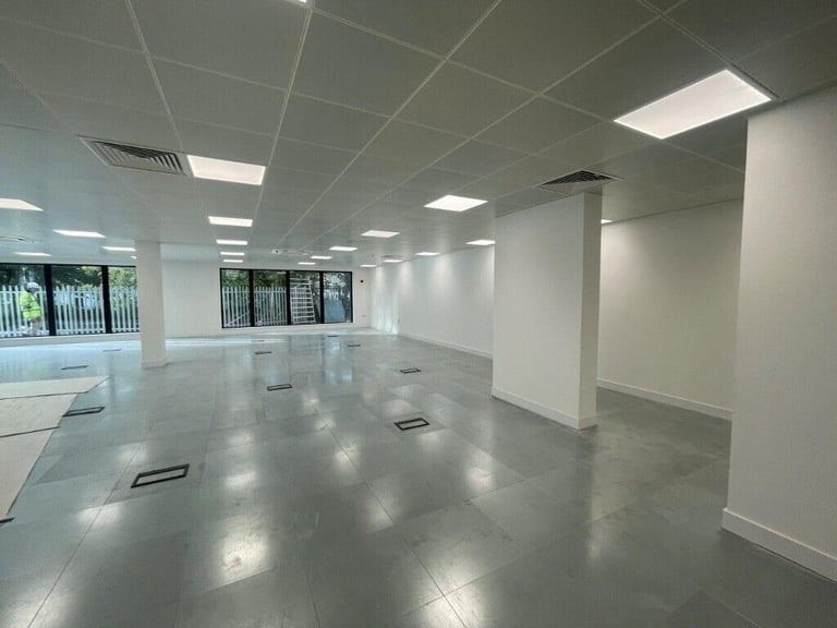 Office to rent Walthamstow
