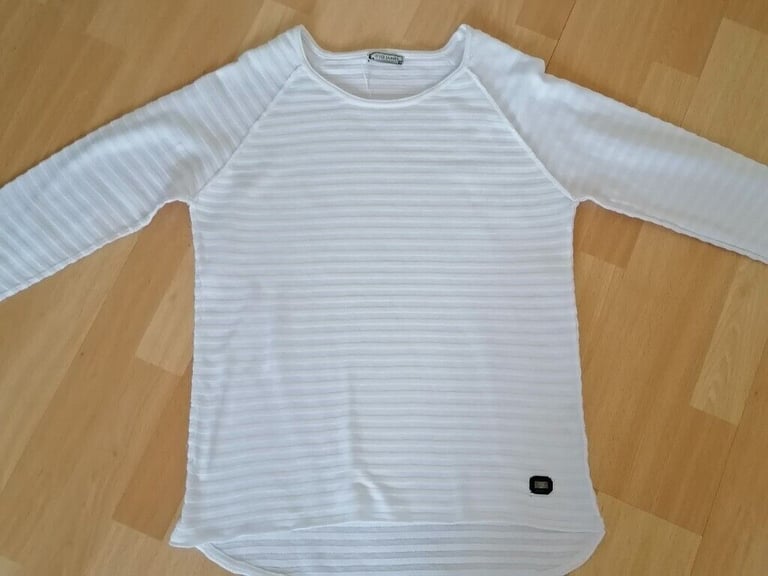 Vintage 00's Designer JESSE JAMES Summer White Jumper. Ladies. Ex Cond. Size : M 
