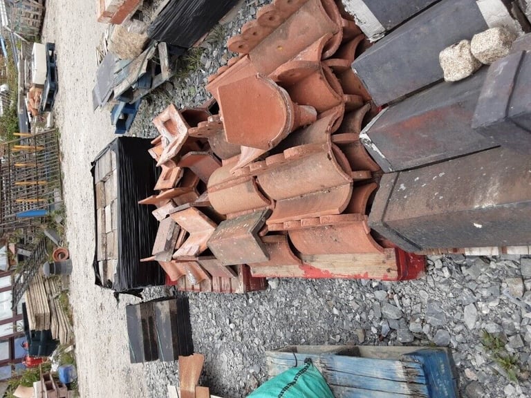 Reclaimed ridge tiles 