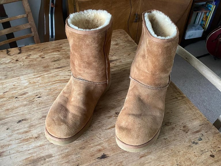 Ugg boots | in Wincanton, Somerset | Gumtree