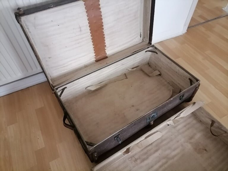 Rare Vintage Pre 1940's Chest Wardrobe Steamer Travel Trunk