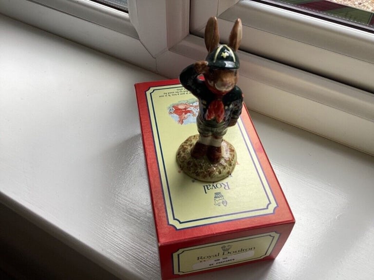 Royal Doulton Bunnykins Figurine 