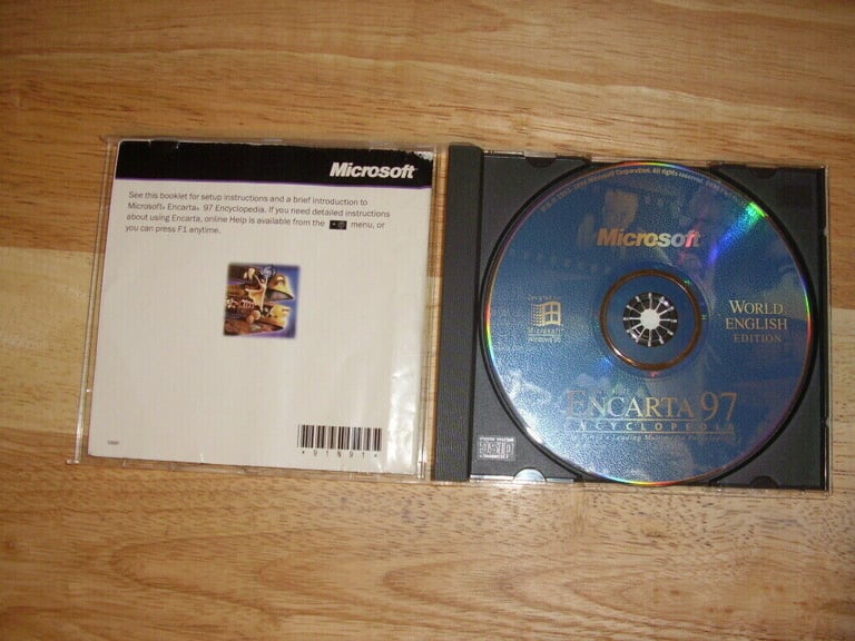 Microsoft Encarta 97 CD ROM - Retro