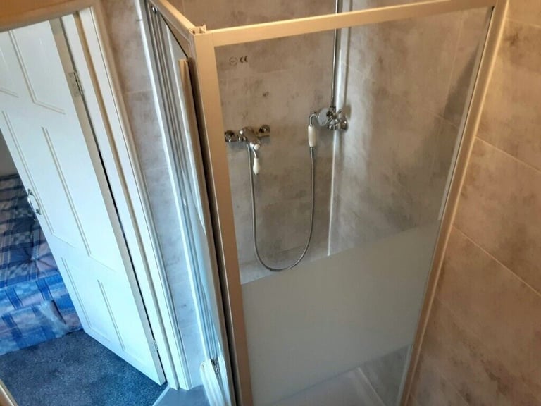 SELF-CONTAINED STUDIO FLAT AVAILABLE IN HACKNEY, E5 9DH
