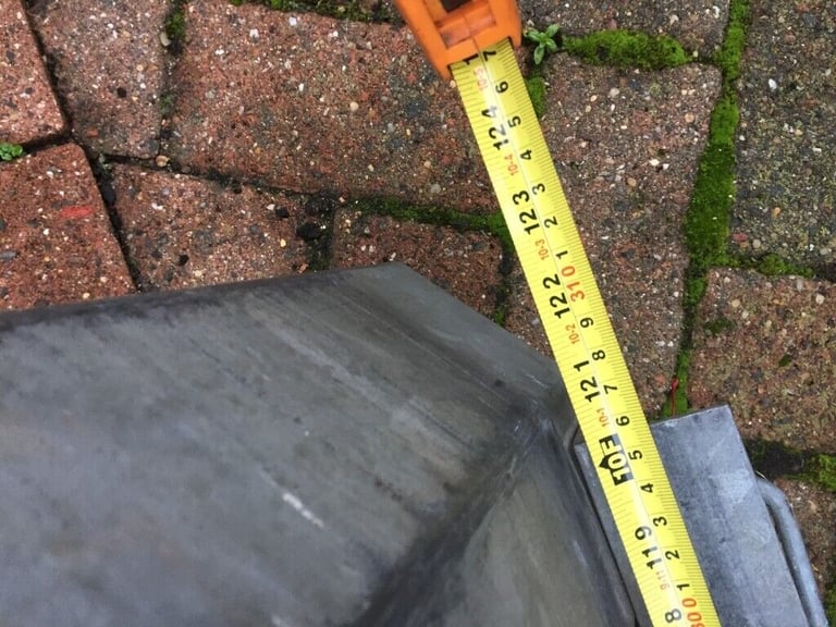 Van roof rack (no brackets)