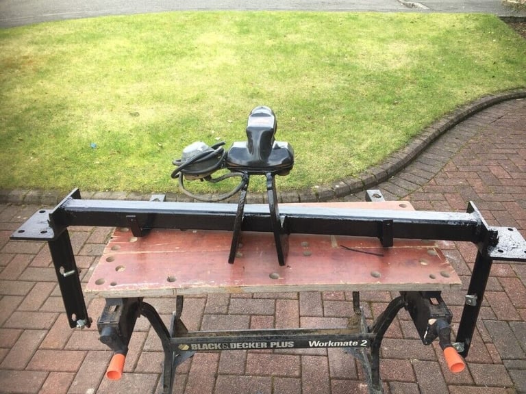 Vauxhall Astra Estate - Witter towbar and electrics