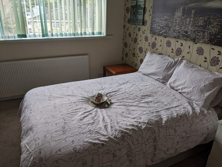  *EMERGENCY ACCOMMODATION*DOUBLE ROOM in NASH SQUARE B42*ALL DSS ACCEPTED***SEE DESCRIPTION*