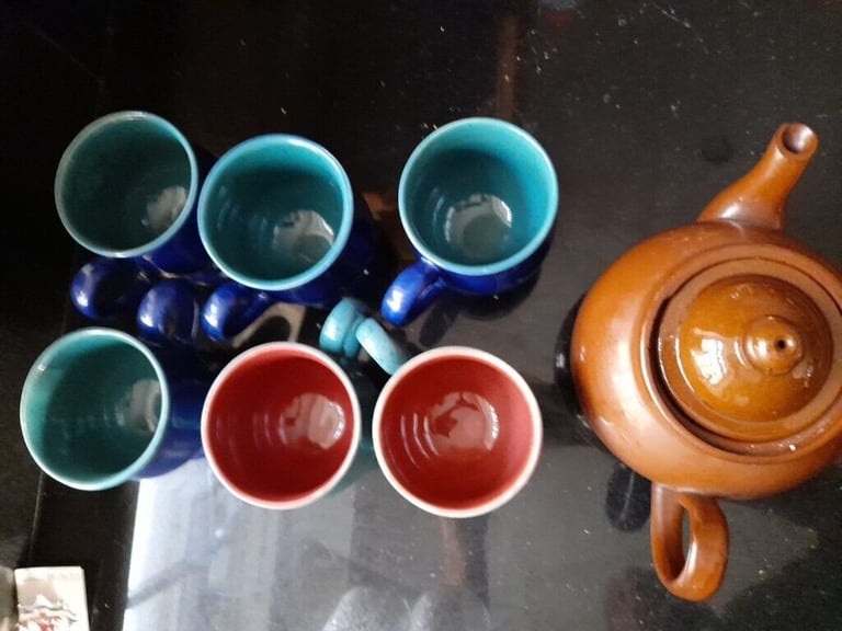 Breakfast Tea 6 Cup & Teapot Set