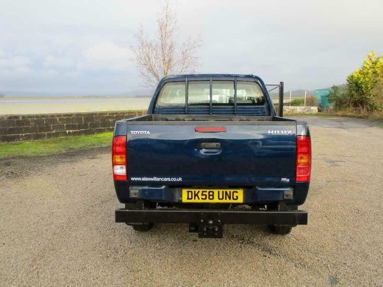 2008 Toyota Hilux 2.5 D-4D 4WD DOUBLE CAB PICK UP. Only 107,000 miles NO VAT