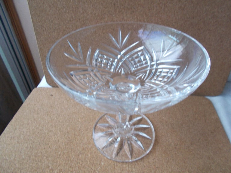 image for Crystal bonbon dish - very sweet!