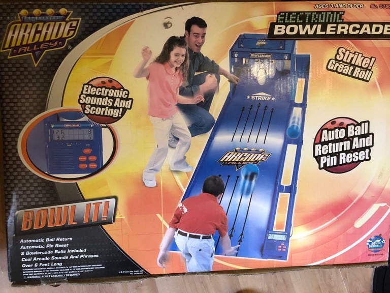 Child’s Ten Pin Bowling Game
