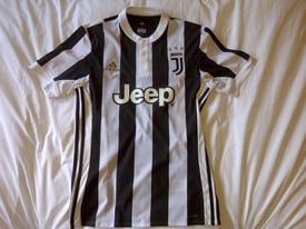 Juventus Home Shirt 2017 / 2018 – Original Adidas Replica Shirt – Size Small Mens 