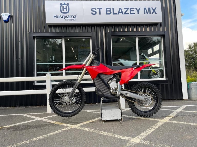 image for BRAND NEW STARK VARG ELECTRIC MOTOCROSS BIKE 80HP 
