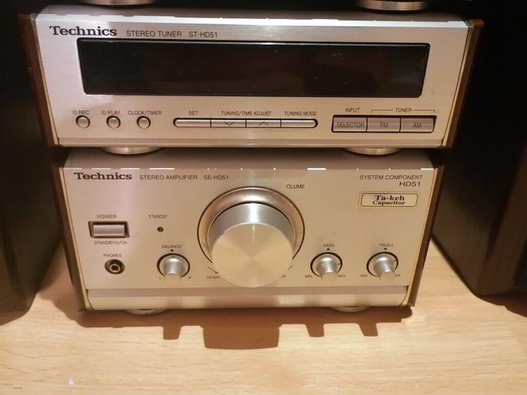Vintage TECHNICS HI FI STEREO STACK COMPLETE SYSTEM HD 51. Silver with Walnut Finish. 