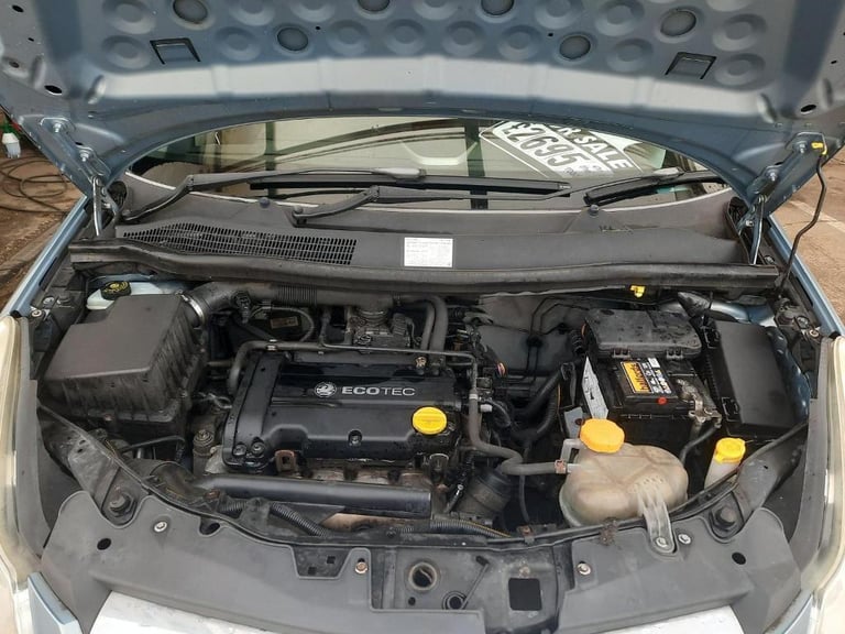 2007 Vauxhall Corsa 1.2i 16V Club 3dr [AC] HATCHBACK Petrol Manual