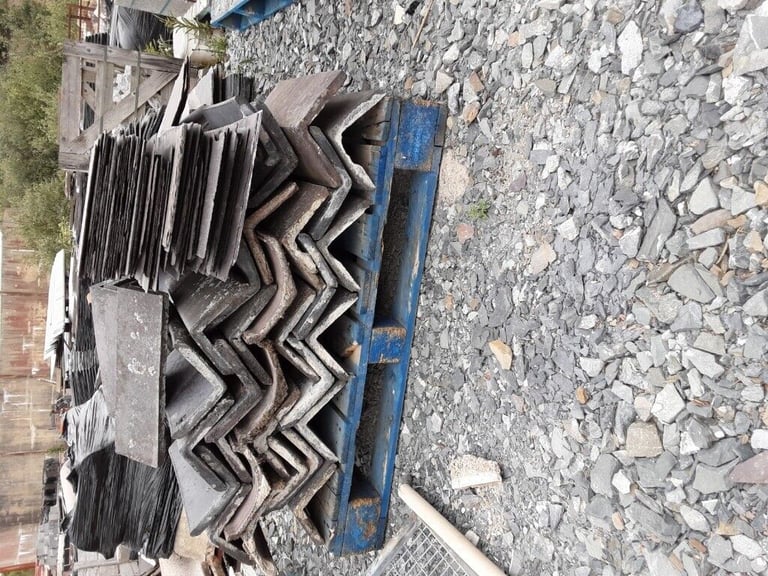image for Reclaimed ridge tiles 