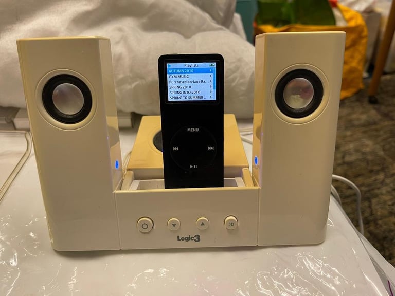 I-Station Docking Station For iPod & iPod Mini