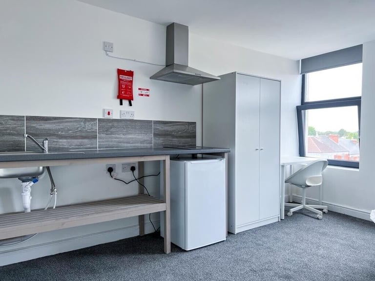 Brand new Studio Flats 2024/2025 with all Bills included - Albany - From £125 per month