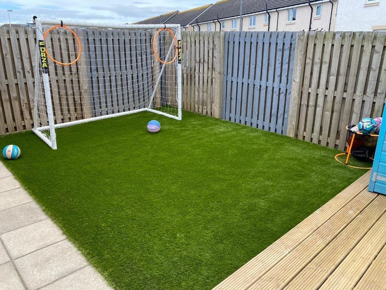 Artificial grass 