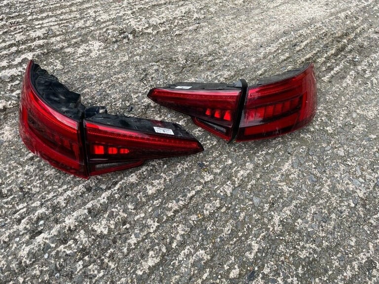AUDI A4 DYNAMIC REAR LIGHTS SALOON 2016-2020