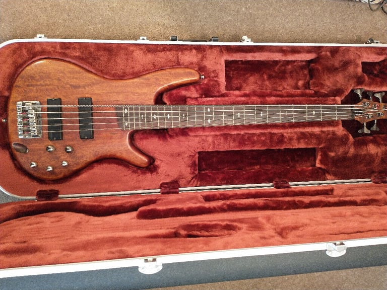 IBANEZ 5 STRING BASS GUITAR - SDGR SR505 plus Ibanez flight case
