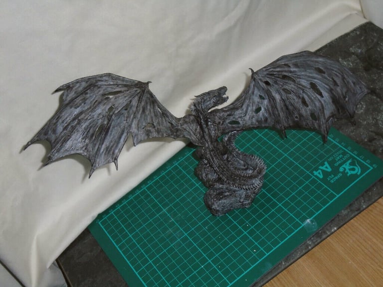 Viserion, Game of Thrones Style Dragon model undead ice dragon 28mm scale