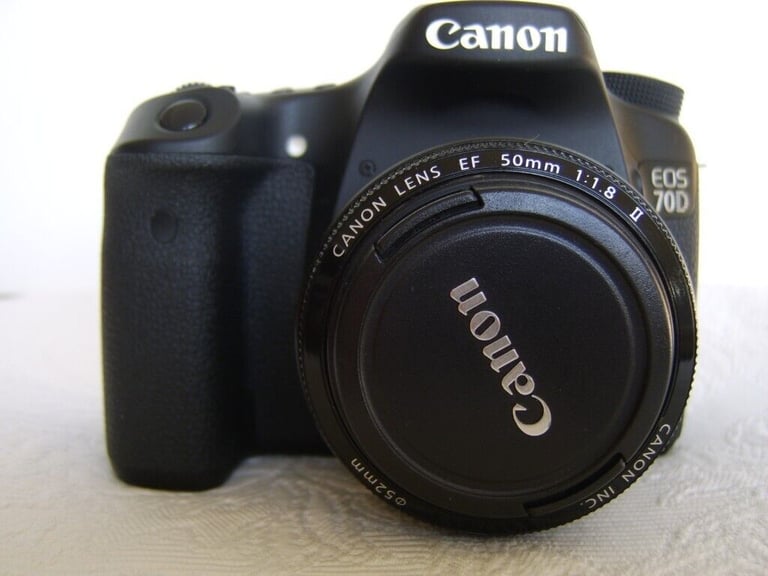 Canon EOS 70D Digital Camera 