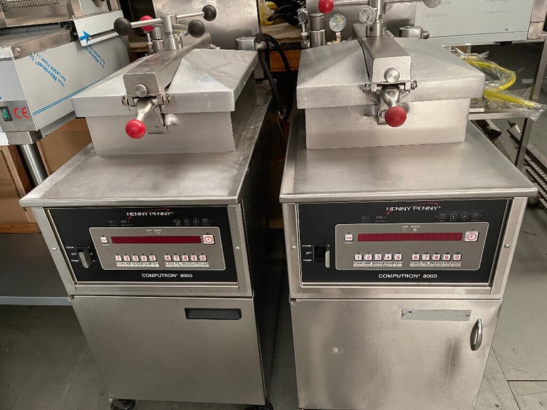 image for Henny Penny Pressure Fryer with Computron PFG 8000