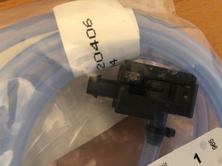 MERCEDES A-CLASS 177 2018-ON GENUINE FRONT CRASH BAR PRESSURE SENSOR A1779054700 BRAND NEW
