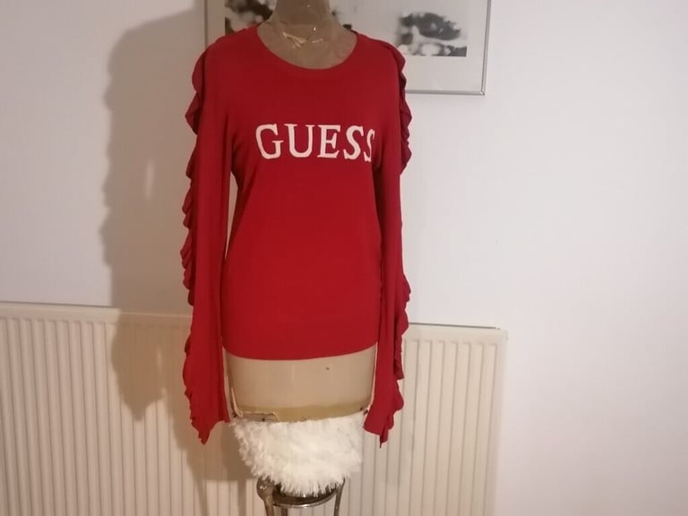  Designer GUESS Unusual Stylish Jumper. Ladies. Size : M