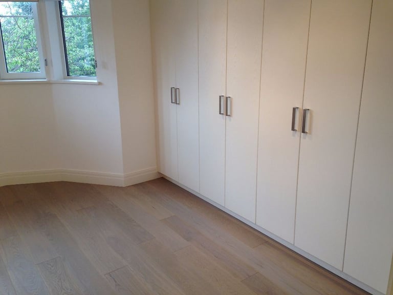 UniquePremiumQuality HighSpec 1stFloor 3  Double Bed Flat 2 Bath OpenKitchenDineSit Balcony NearTube