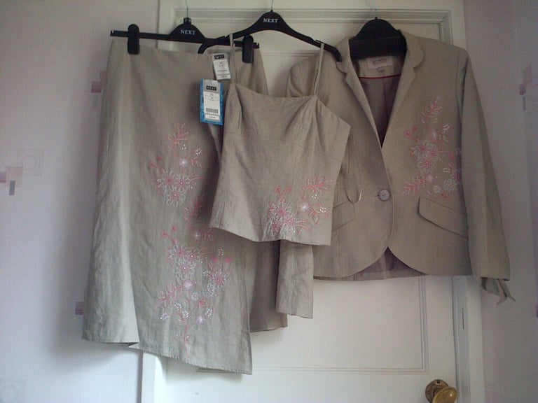 Various Ladies 'dressy' 2-piece & suits size 8-10. Some new with tags (2 & 3-piece suits) 