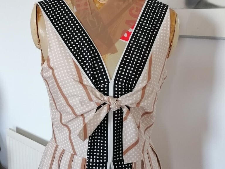 Designer JASPER CONRAN Retro Dress. Size : UK 12. 
