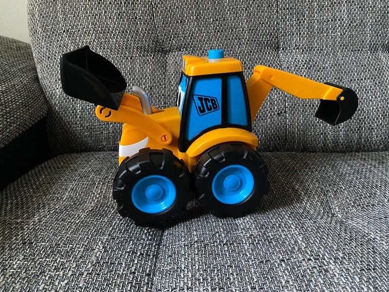My 1st JCB Bulldozer/car toy