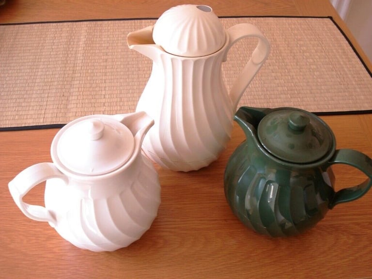 image for 3 Thermal Tea/Coffee Pots
