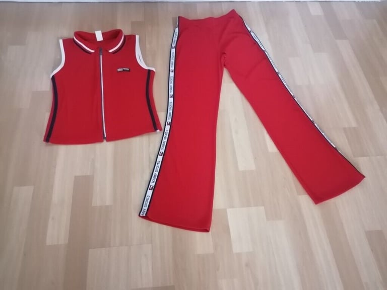 Vintage Y2K TOMMY HILFIGER Designer Sports Outfit. Ex Cond. . Size : M 