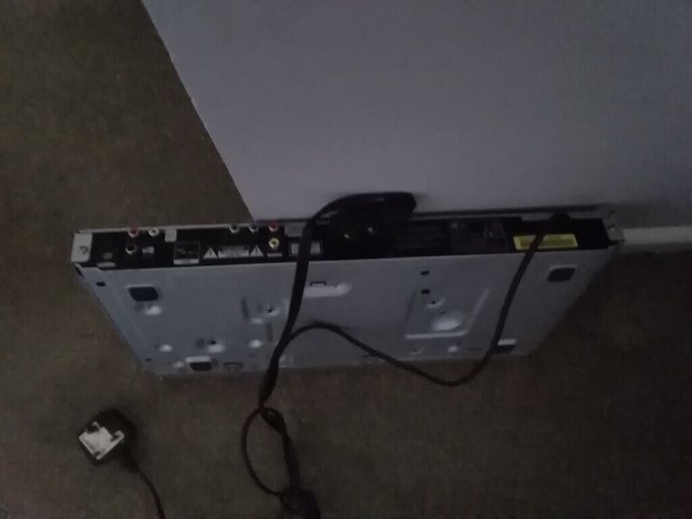 LG DVD player good condition also plays American dvds