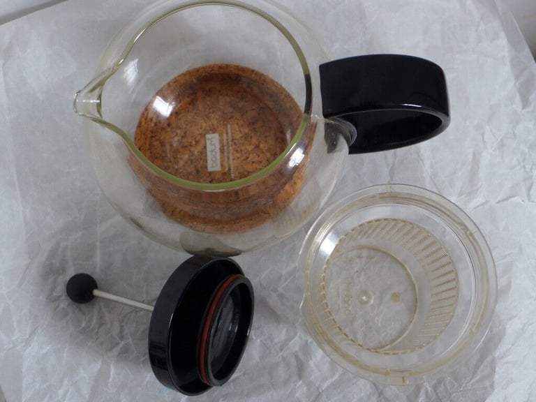 Vintage BODUM Glass Teapot with Loose Leaf Tea Infuser and Original Cork Mat Stand.