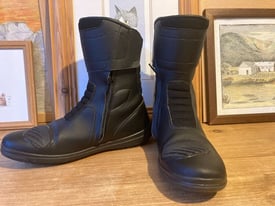 Mens Motorbike boots - Falco - size 9 - see notes