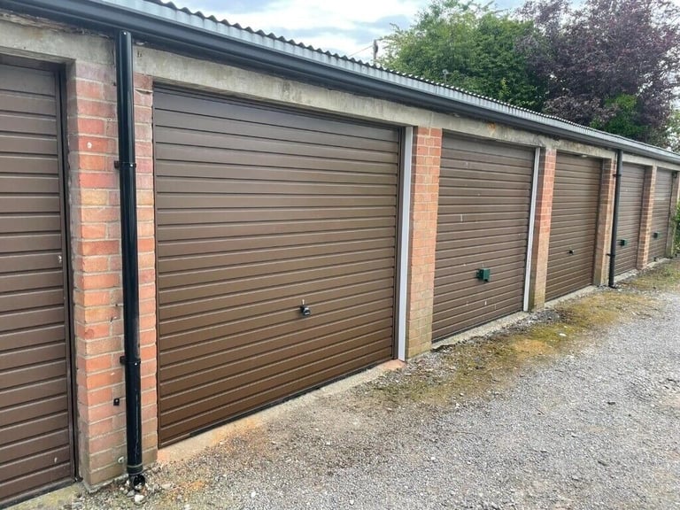 Garage/Parking/Storage: Kennet Close (opp 5), Thatcham RG19 4PB
