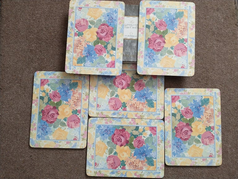 TABLE MATS (BOXED) - 6.  Pastel shades in a rose & leaf design. Unused.