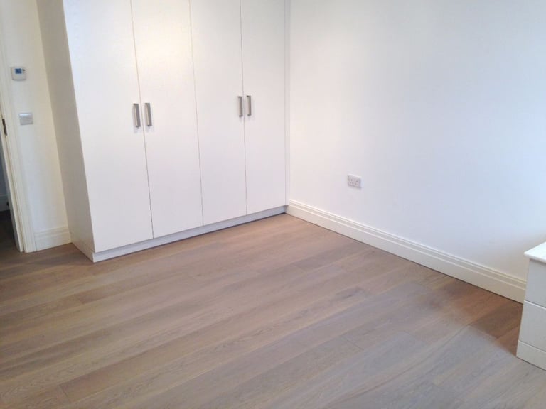 UniquePremiumQuality HighSpec 1stFloor 3  Double Bed Flat 2 Bath OpenKitchenDineSit Balcony NearTube