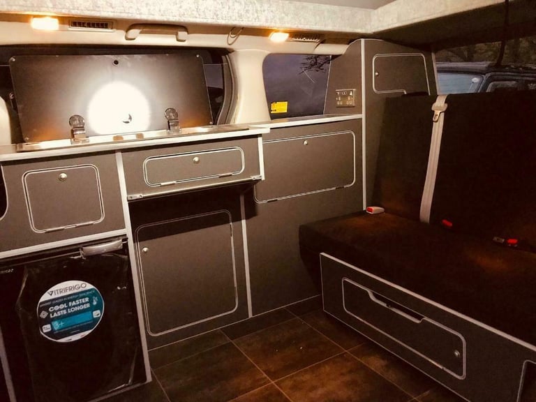 2008 Toyota ALPHARD VELLFIRE POP TOP 4 BERTH NEW CAMPER CONVERSION RUST FREE 