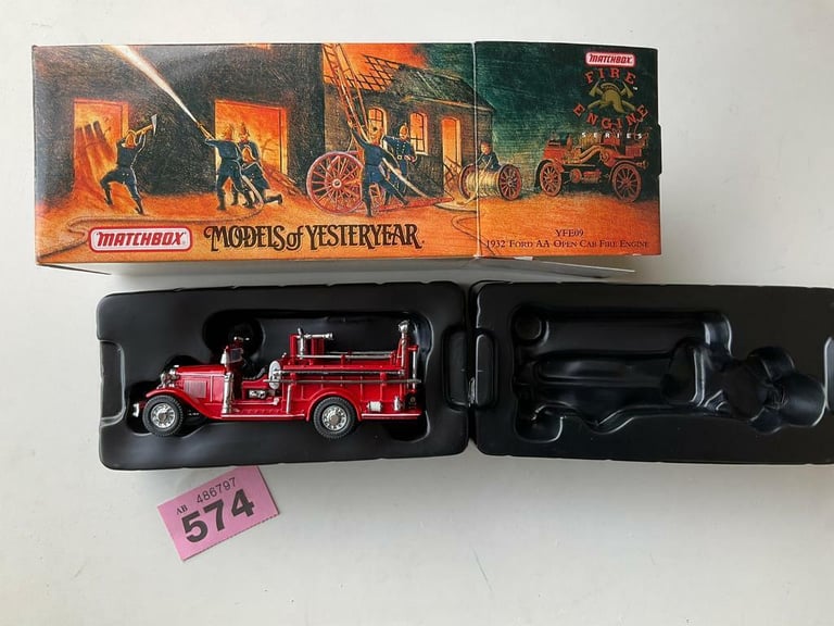 image for Matchbox Yesteryear Fire Engine YFE09 Fire Series 